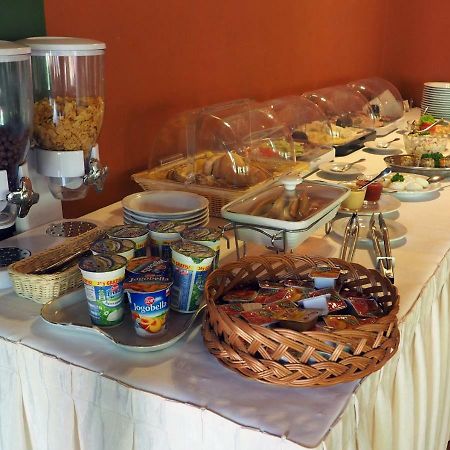 Hotel Kochanow Kochanow  Ngoại thất bức ảnh