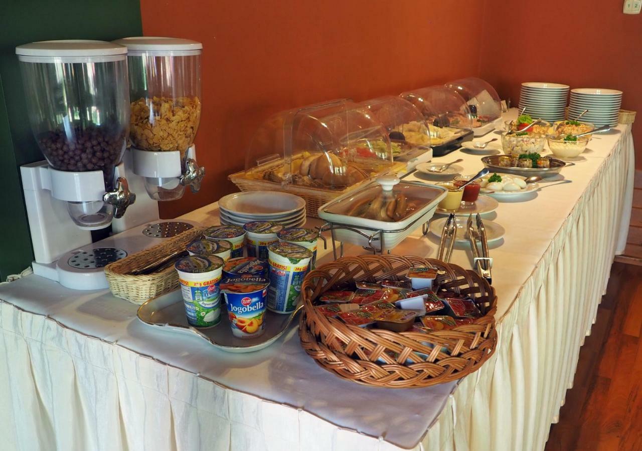 Hotel Kochanow Kochanow  Ngoại thất bức ảnh